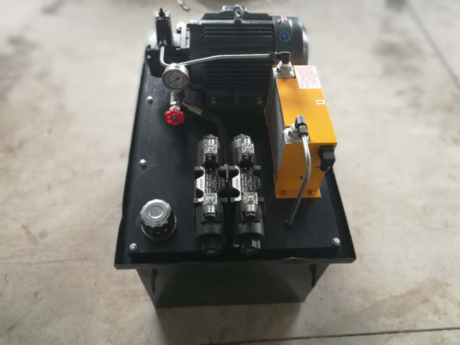 數控機(ji)床液壓系統